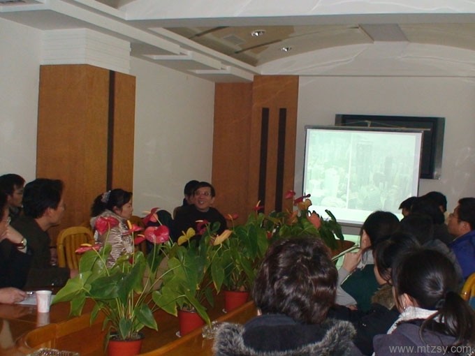 香港城市大學(xué)專家來(lái)公司交流